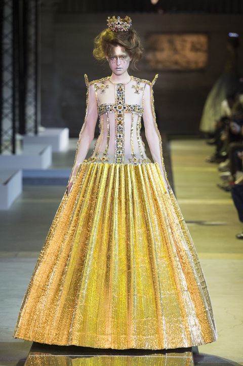 Guo Pei couture spring/summer 2017