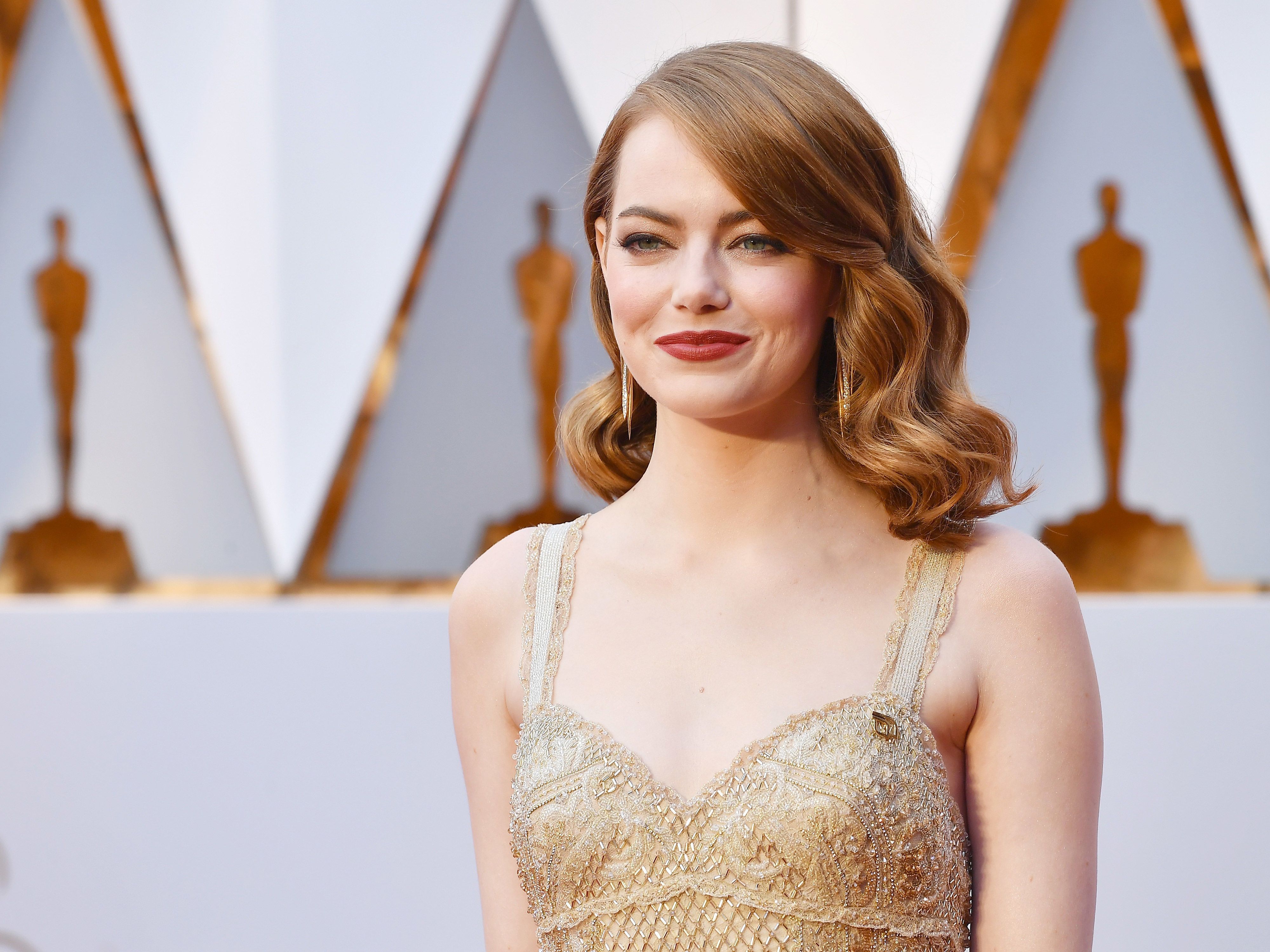 Emma Stone wears Givenchy to the 2017 Oscars