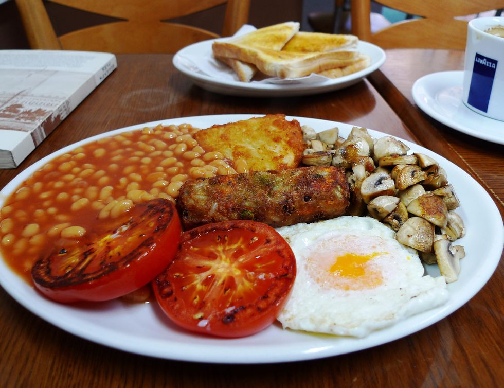 Dish, Food, Cuisine, Full breakfast, Meal, Breakfast, Brunch, Ingredient, Breakfast sausage, Produce, 