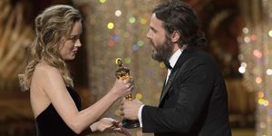 Casey Affleck and Brie Larson at the 2016 Oscars