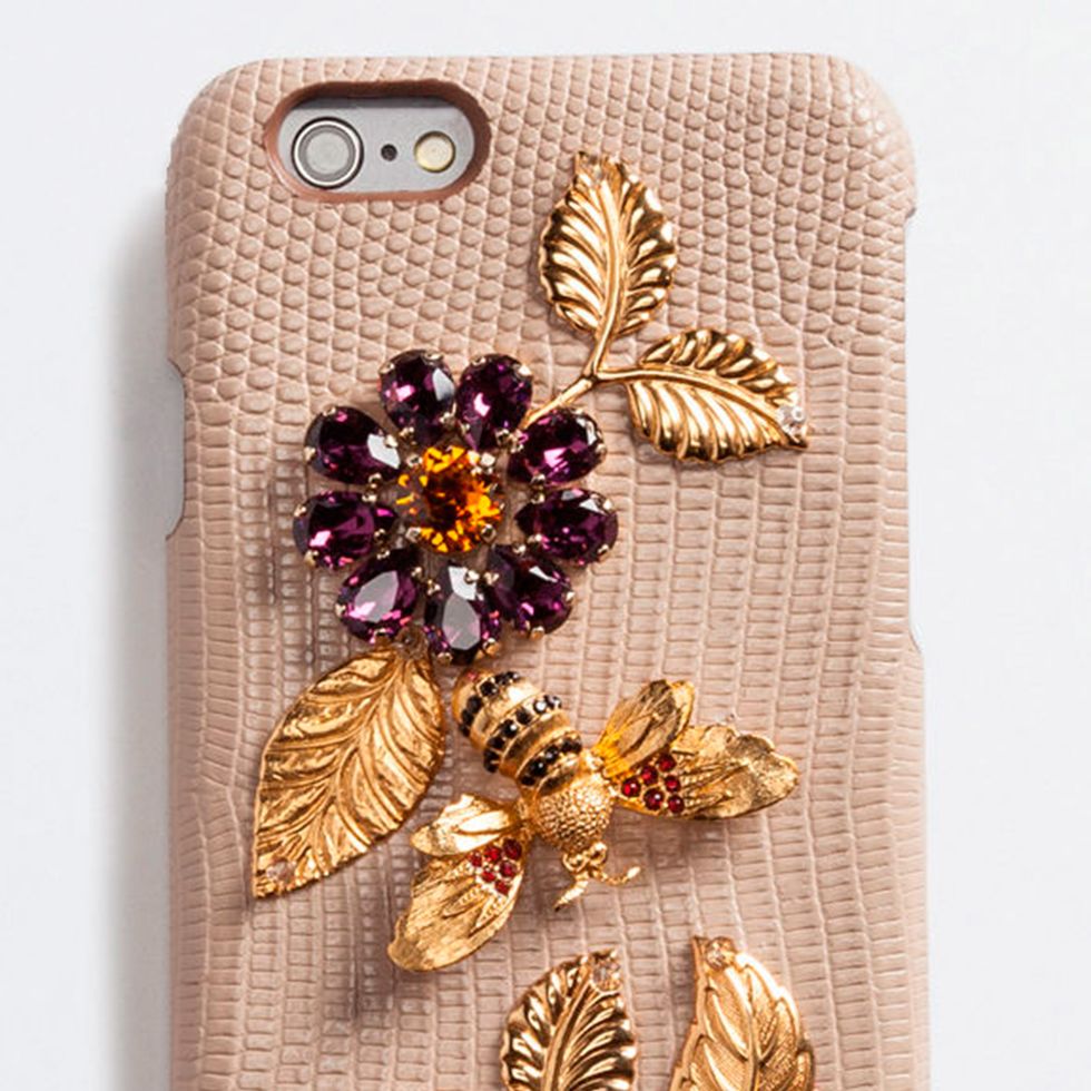 Mobile phone case, Leaf, Mobile phone accessories, Fashion accessory, Technology, Magenta, Electronic device, Gadget, Plant, Jewellery, 