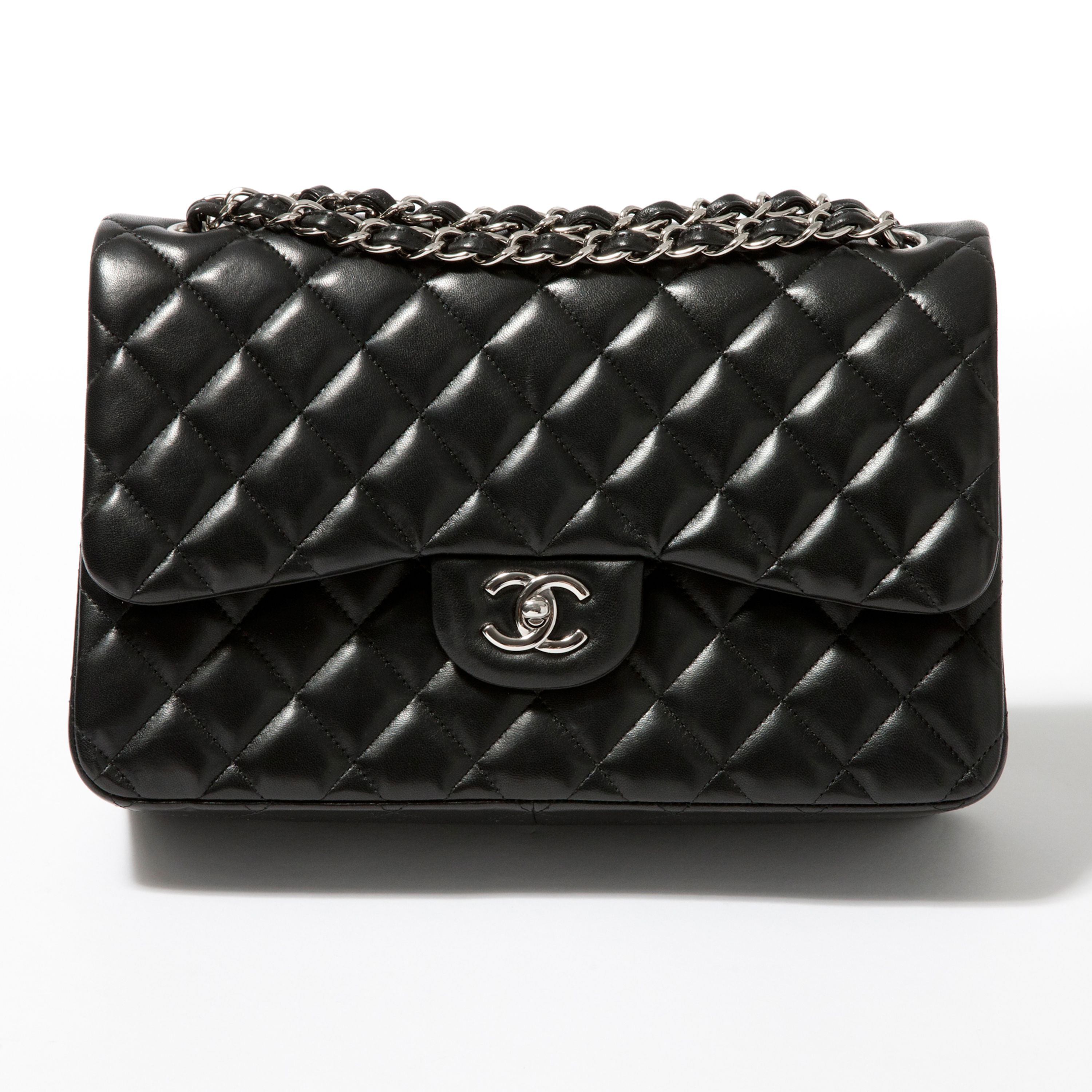 chanel bag vestiaire collective