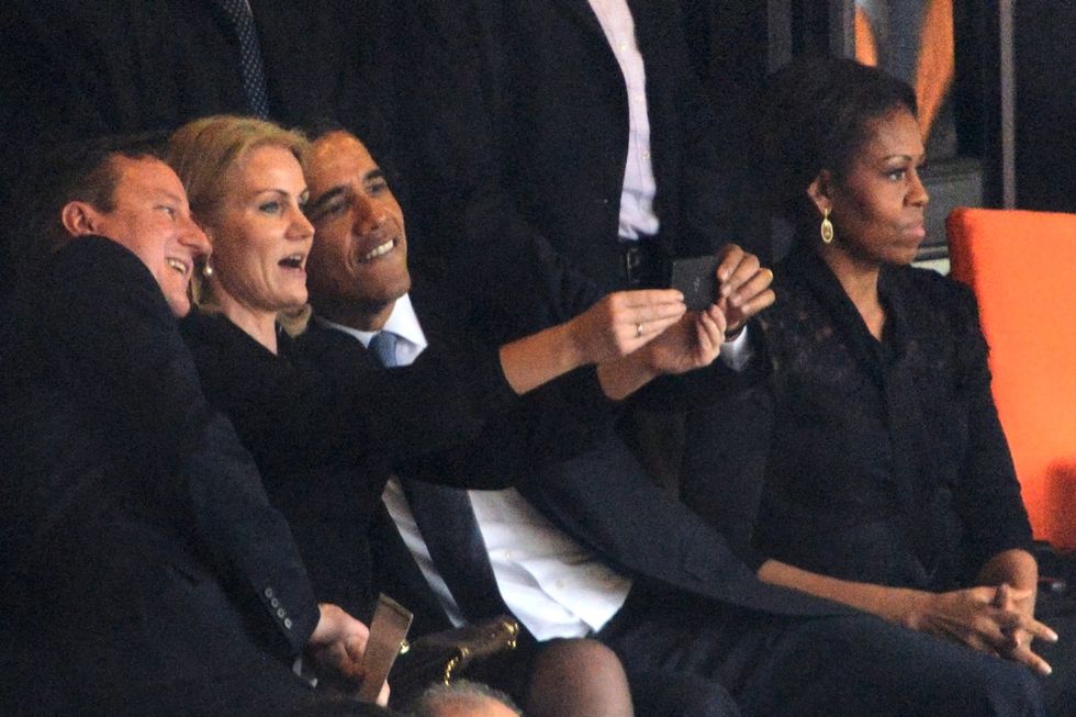 Barack Obama David Cameron selfie