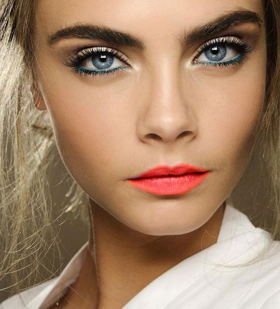 Cara Delevingne - coral lipstick - Pinterest