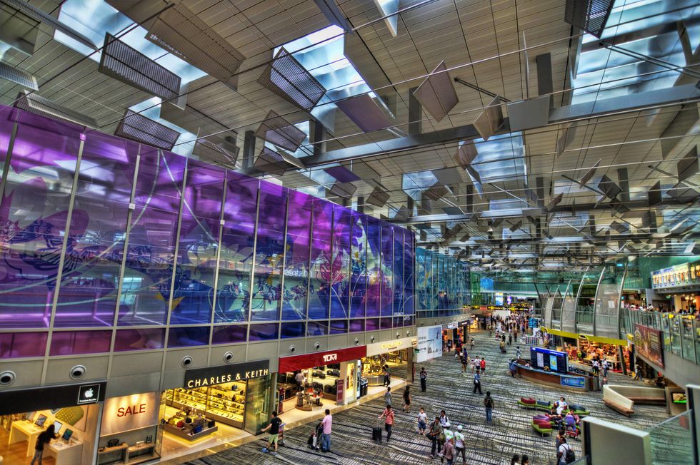 Building, Shopping mall, Architecture, Retail, Supermarket, Airport terminal, Ceiling, Interior design, Daylighting, City, 