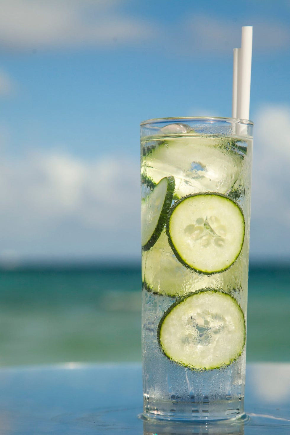 Drink, Water, Lemon-lime, Lime, Ti'punch, Key lime, Caipirinha, Mojito, Gin and tonic, Lemonade, 