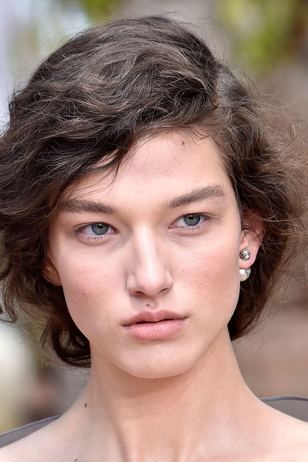 Dior couture - eyebrows trend
