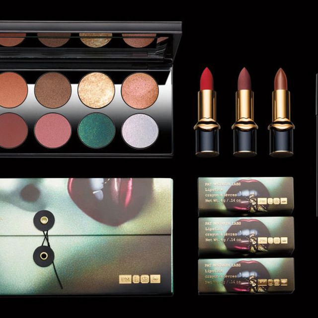 Eye shadow, Beauty, Eye, Product, Cosmetics, Organ, Eye liner, Material property, Collection, Tints and shades, 