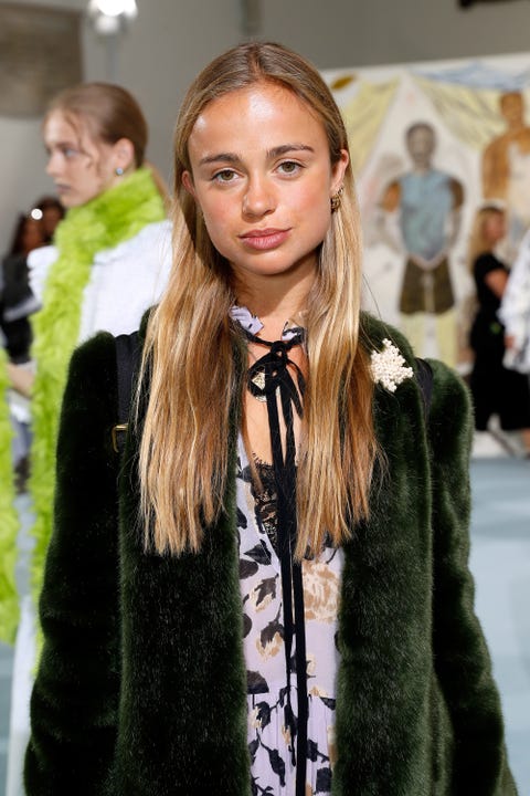 Lady Amelia Windsor makes an elegant appearance at London Fashion Week