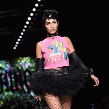 Bella Hadid Moschino