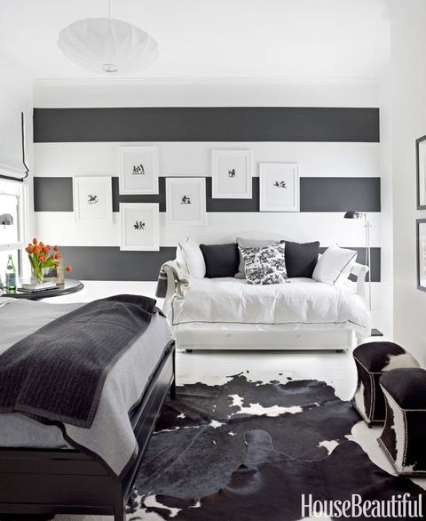 Black and White Designer Rooms   Black and White Decorating Ideas