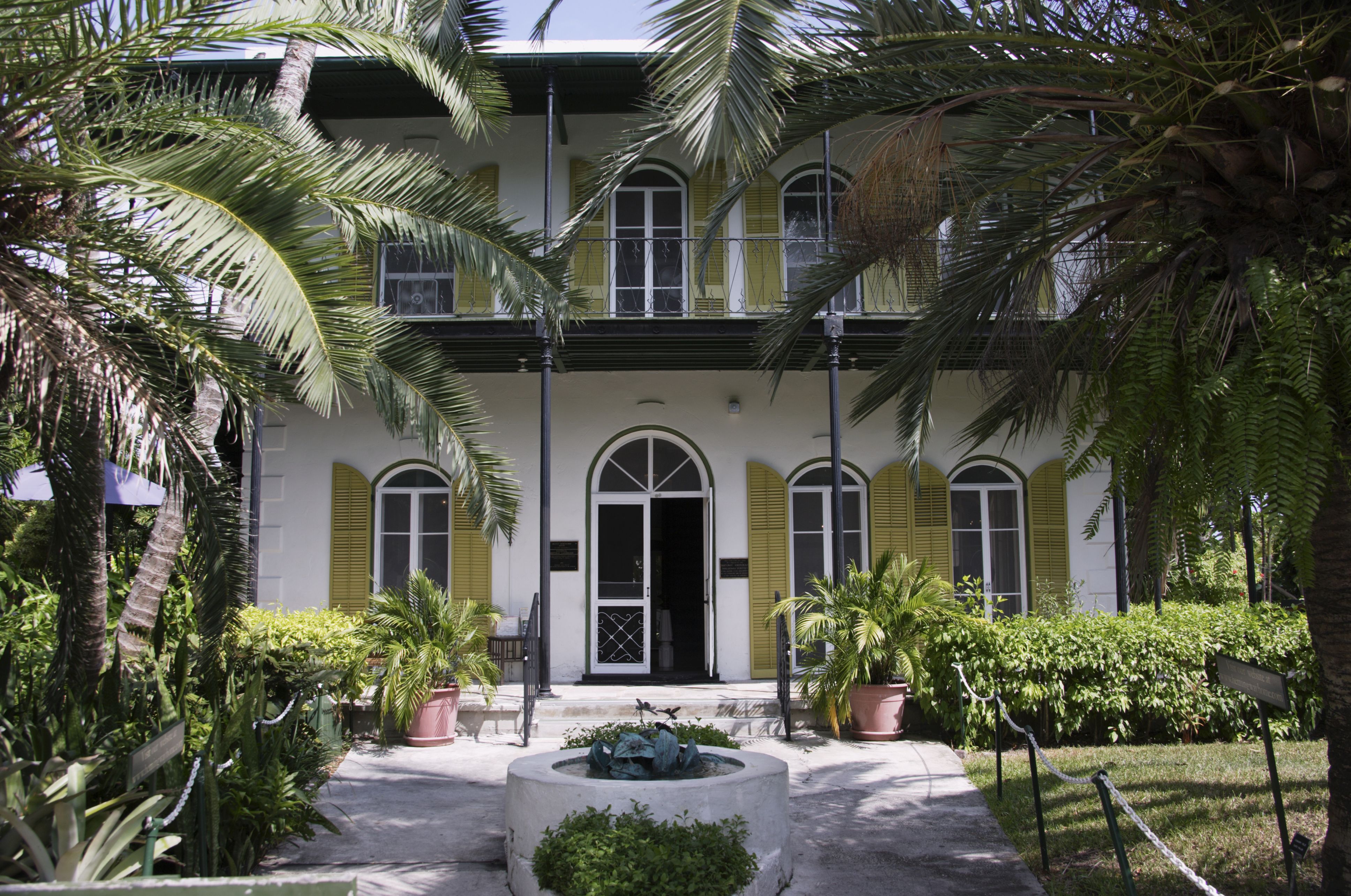 Ernest Hemingway Homes Inside Hemingway S Key West And Cuban Estates