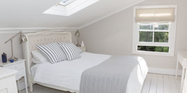 Paint Color Mistakes Home Decorating - How To Paint Two Colours In A Room Paint Color Mistakes Home Decorating - How To Paint Two Colours In A Room