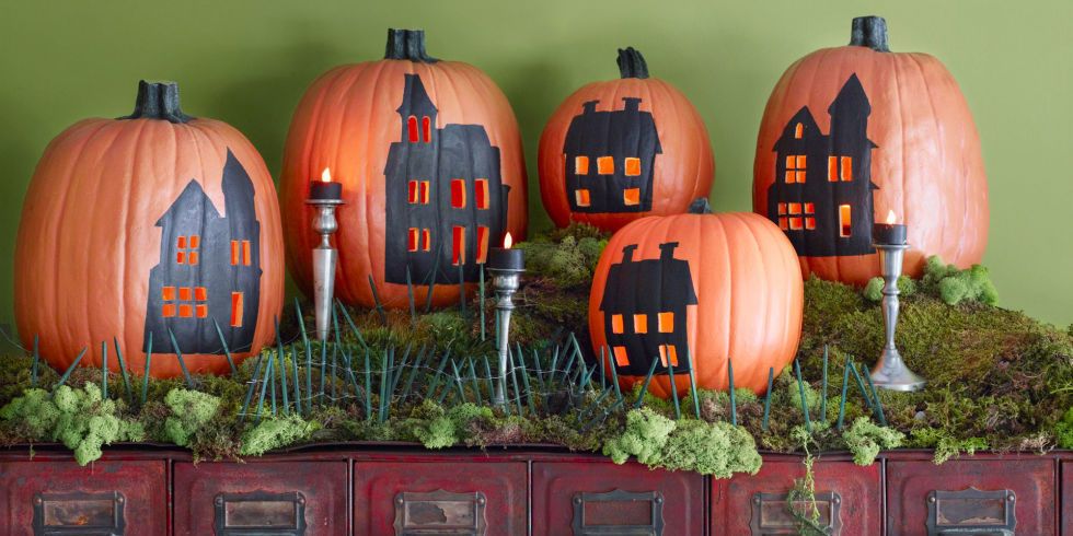 25 Outdoor Halloween Decorations - Porch Decorating Ideas for Halloween