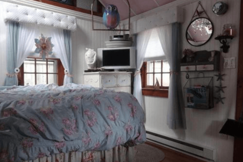 tiny hamptons home bedroom tiny hamptons home bedroom
