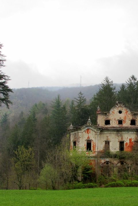 30 Most Beautiful Abandoned Places Abandoned Ruins and Buildings
