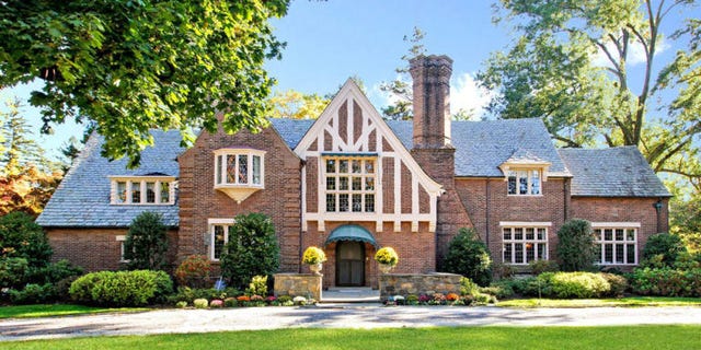 Tudor Home Tour in New York - Patterned New Your Home Design