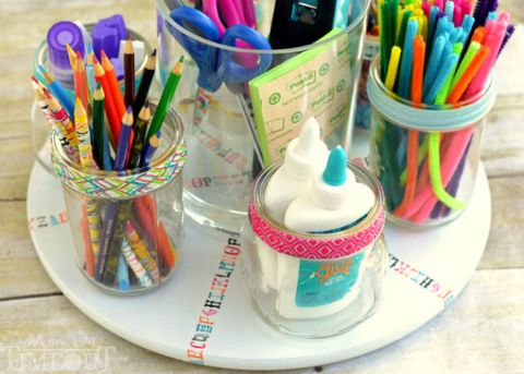 Writing implement, Stationery, Colorfulness, Office supplies, Paper product, Brush, Desk organizer, Office instrument, Pencil, Plastic, 