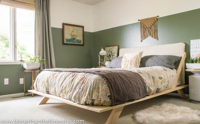 Room, Interior design, Wood, Green, Floor, Bed, Property, Bedding, Textile, Wall, 