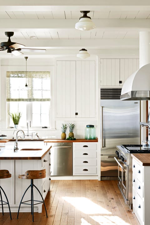 Hardware Selection For White Kitchen