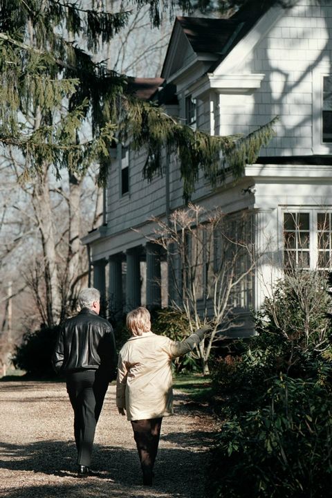 Hillary Clinton House In Chappaqua Ny Pictures Of Hillary - 