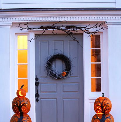 25 DIY Halloween Wreaths - Best Halloween Door Decoration Ideas