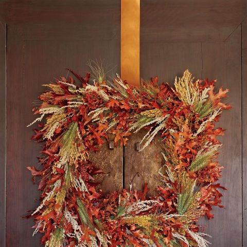 square wreath for fall
