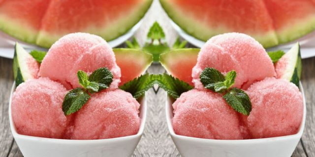 Food, Green, Sweetness, Cuisine, Pink, Dessert, Ingredient, Natural foods, Frozen dessert, Italian ice, 