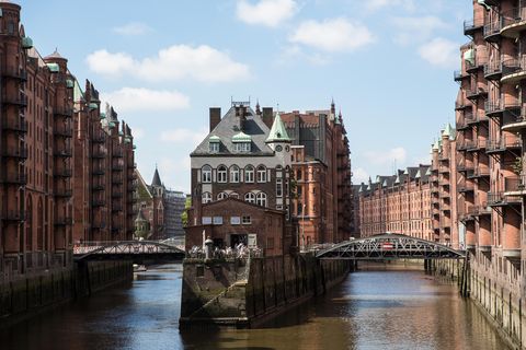 Towns With Canal Systems - Destinations With Streets Made of Water