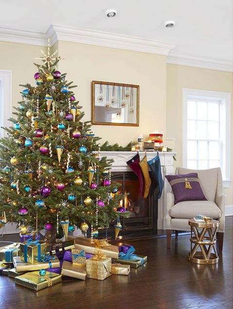 20 Unique Christmas Colors for Holiday Decorating - Best Holiday Color ...