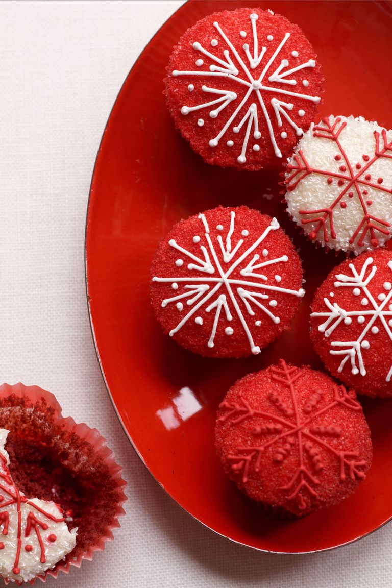 40 Easy Christmas Dessert Recipes Cute Ideas for Christmas Desserts