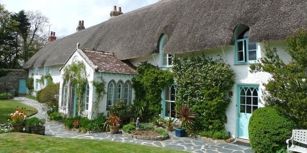 10 Country Cottages English Country Cottages For Sale   Landscape 1474644113 1469198911 1469014548 Penzance 