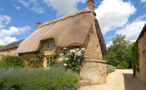 Magical Cottages  - Cottages on the Market 