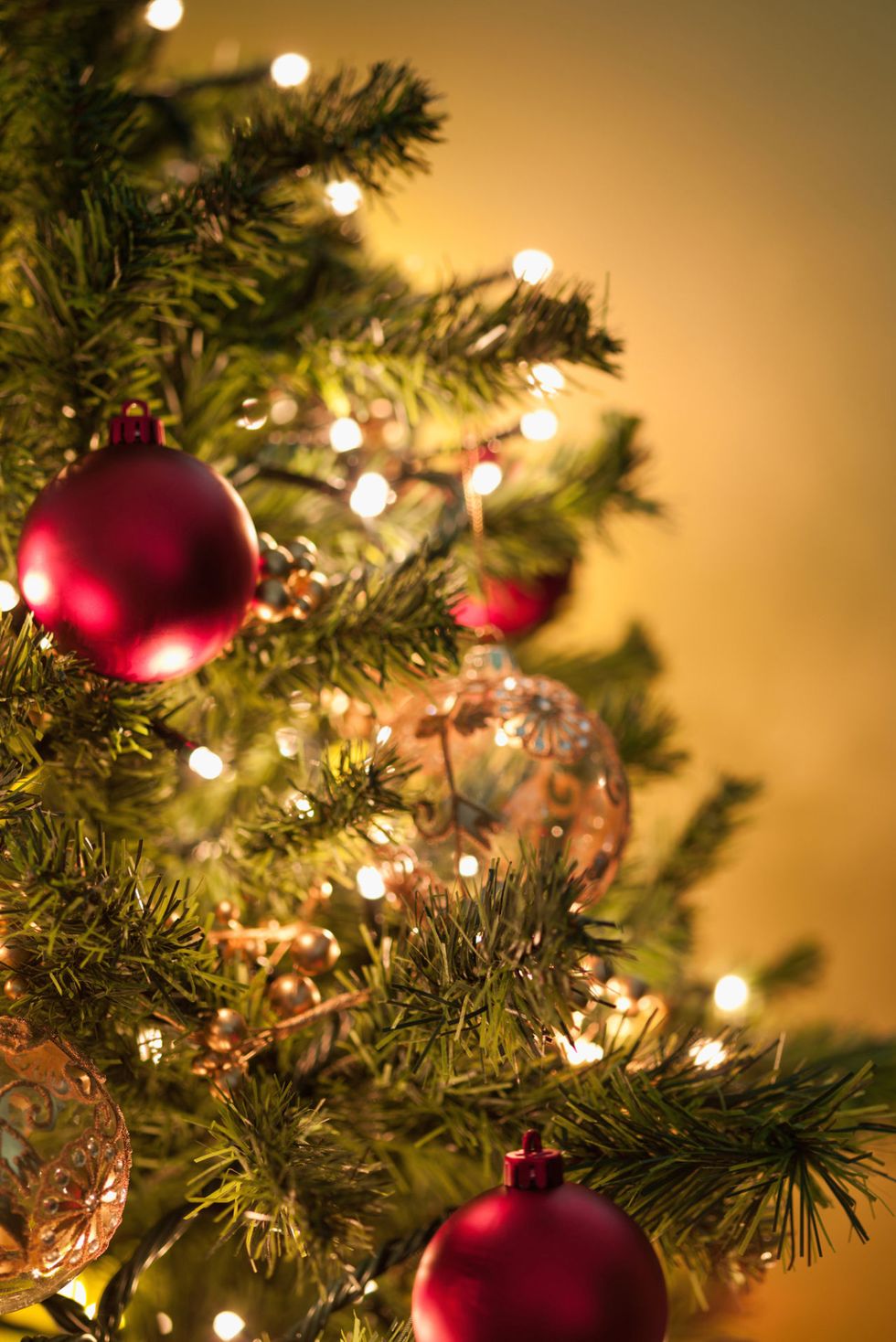 11 Best Christmas Traditions To Start - New Ideas for Christmas Traditions