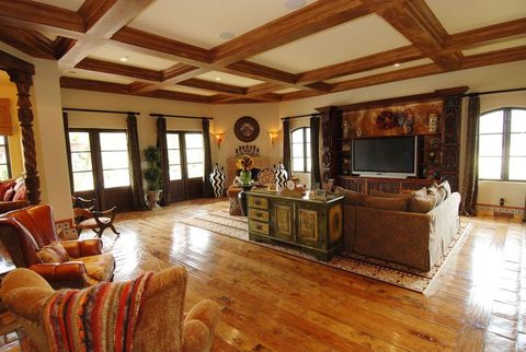 Wood, Room, Floor, Interior design, Flooring, Window, Hardwood, Living room, Wood flooring, Ceiling, 