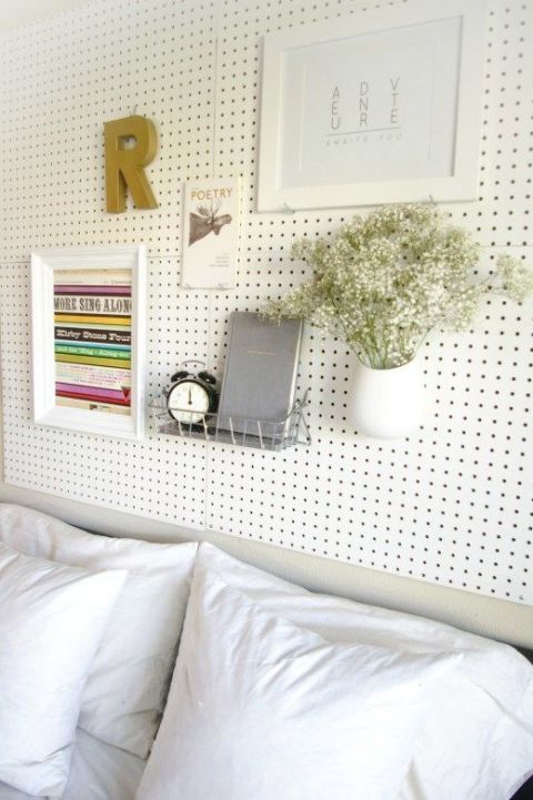 Room, Wall, White, Interior design, Grey, Linens, Interior design, Flowerpot, Pillow, Home, 