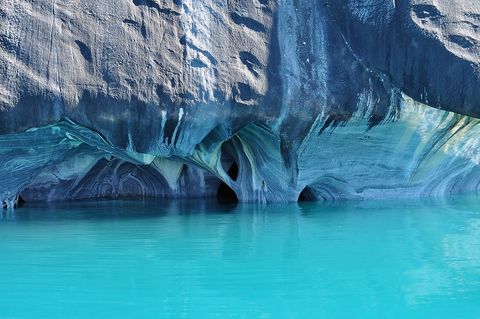 Body of water, Water resources, Natural landscape, Coastal and oceanic landforms, Ice, Aqua, Turquoise, Formation, Azure, Geology, 