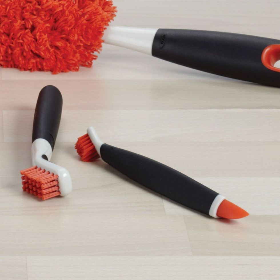 Extendable Cordless Electric Spin Scrubber - Miles Kimball