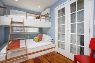 Furniture, 部屋、ベッド、物件、寝室、建物、インテリアデザイン、家、床、採光、