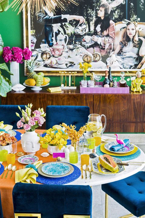 tropical brunch tablescape