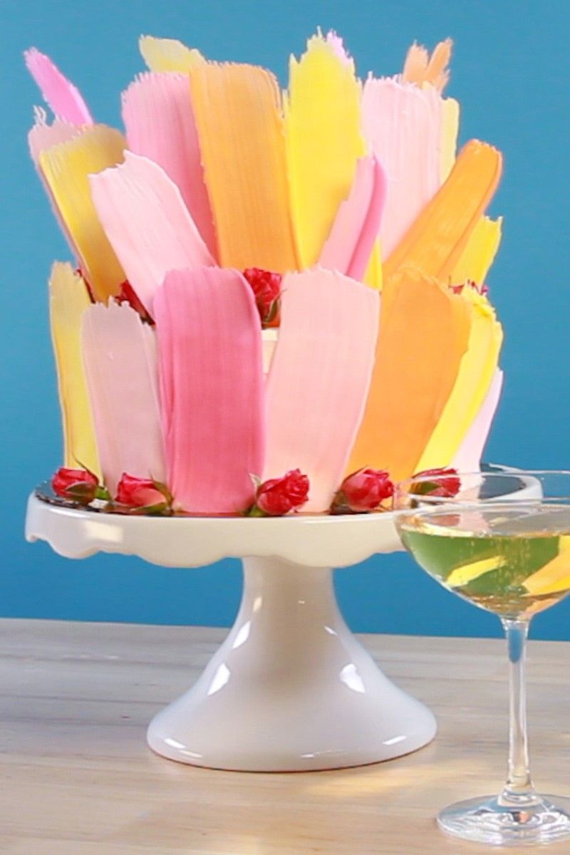 13 Beautiful Brushstroke Cakes We Love | Brushstroke cake, Cake, Cake  tutorial