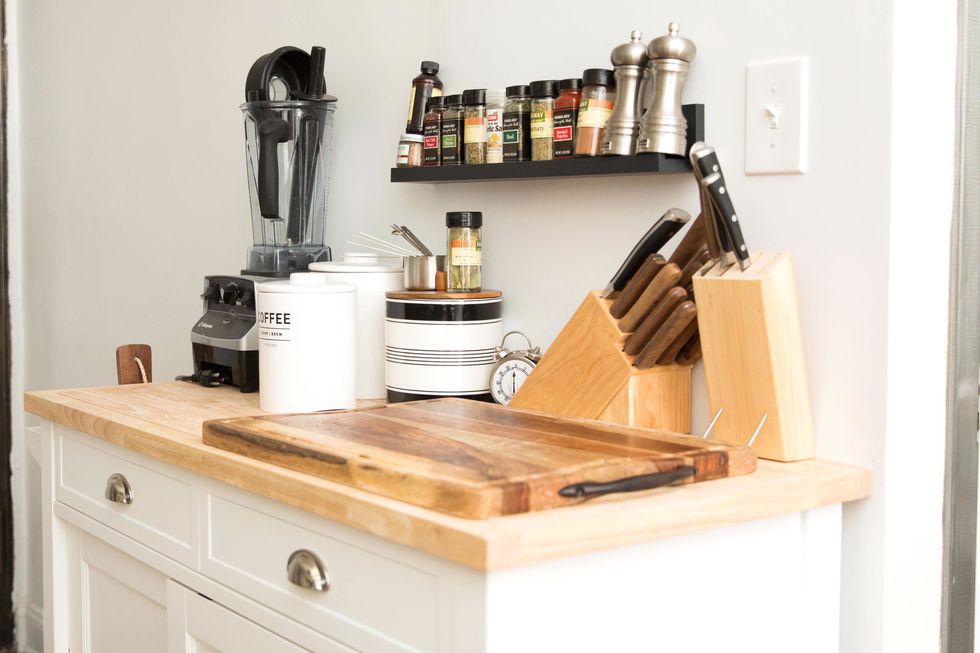 17 Kitchen Counter Organization Ideas the Pros Love