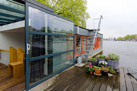 dutch houseboat