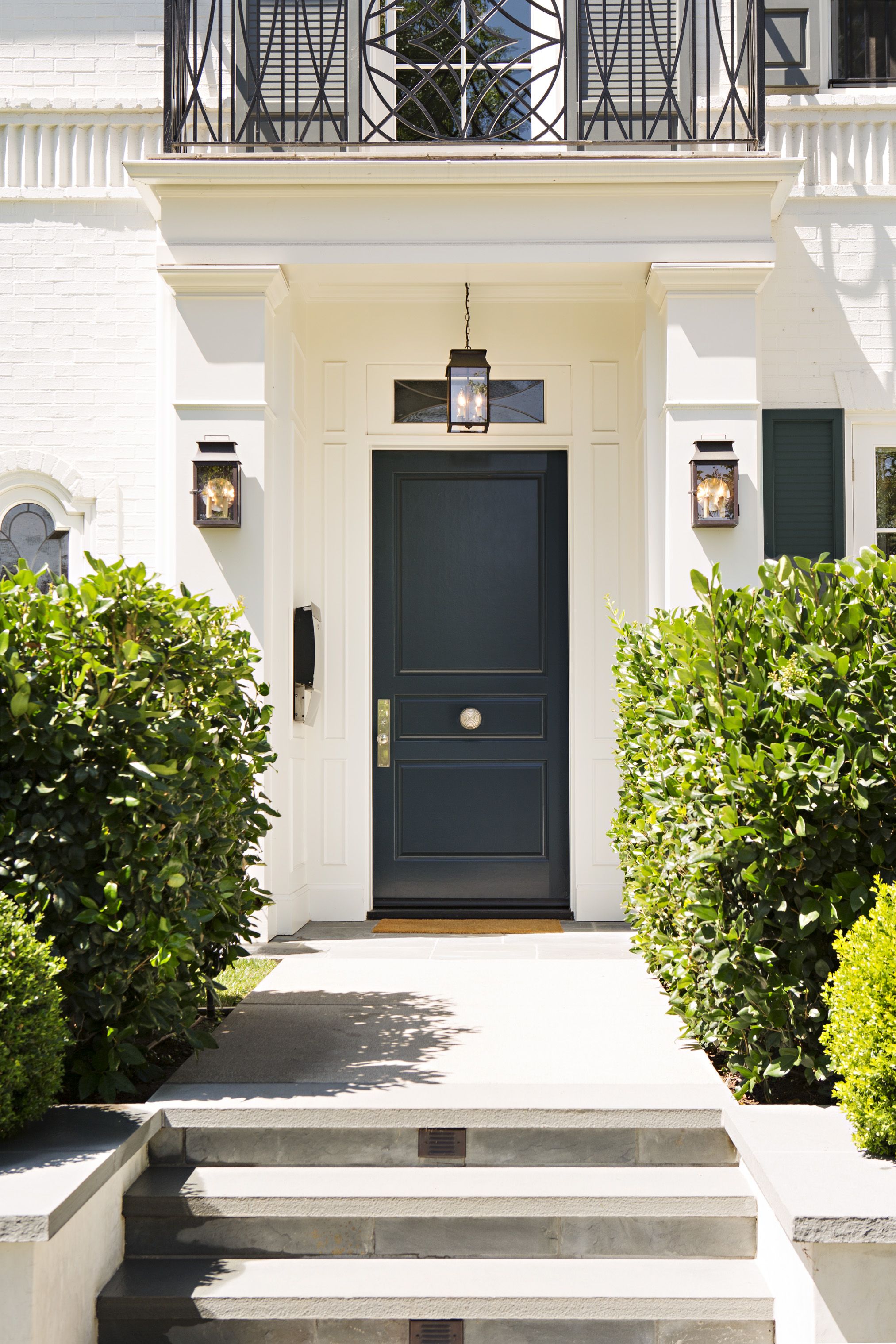 white house front door color