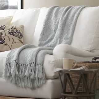 Room, Textile, Interior design, Linens, Cushion, Pillow, Throw pillow, Couch, Home accessories, Grey, 