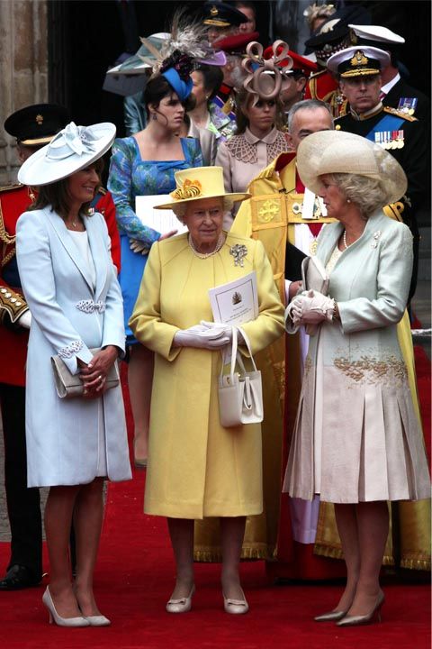 Things Not to Do in Front of the Queen - Meeting Queen Elizabeth Etiquette