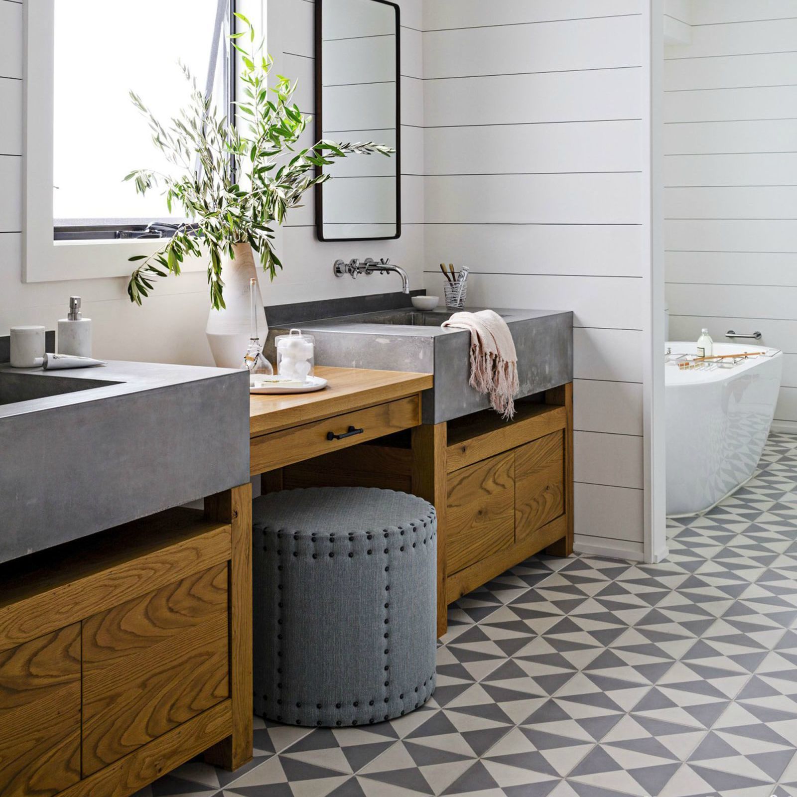 grey modern bathroom