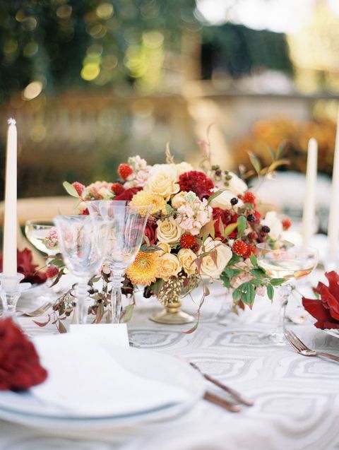 Photograph, Bouquet, Flower, Wedding reception, Banquet, Centrepiece, Event, Plant, Floristry, Petal, 