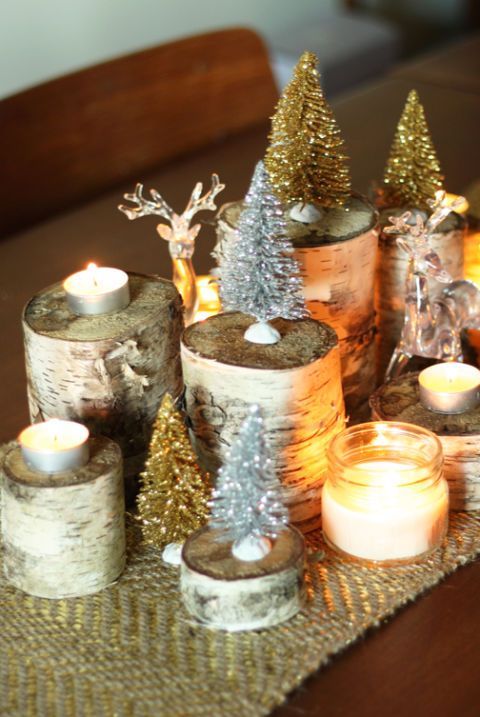 Lighting, Candle, Centrepiece, Christmas, Room, Interior design, Christmas decoration, Table, 