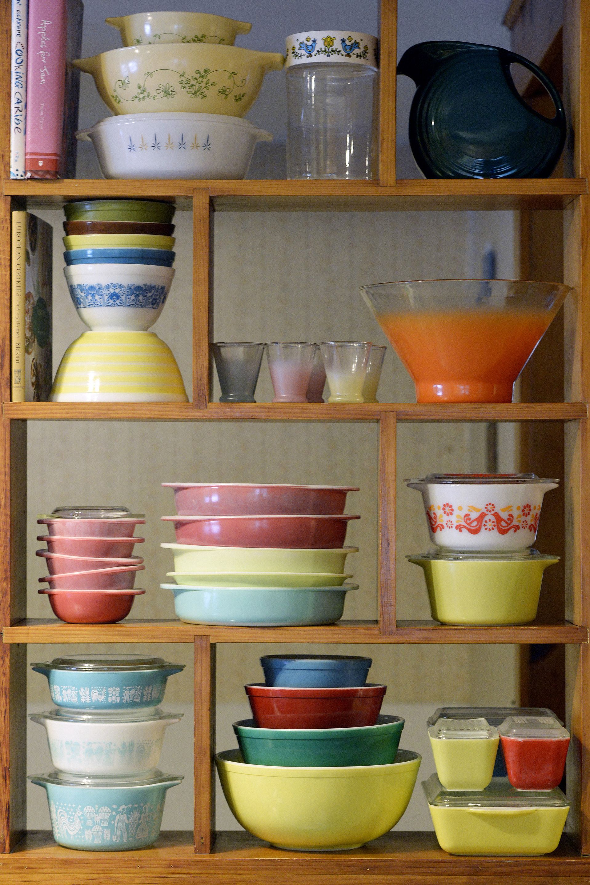 Vintage pyrex outlet bakeware